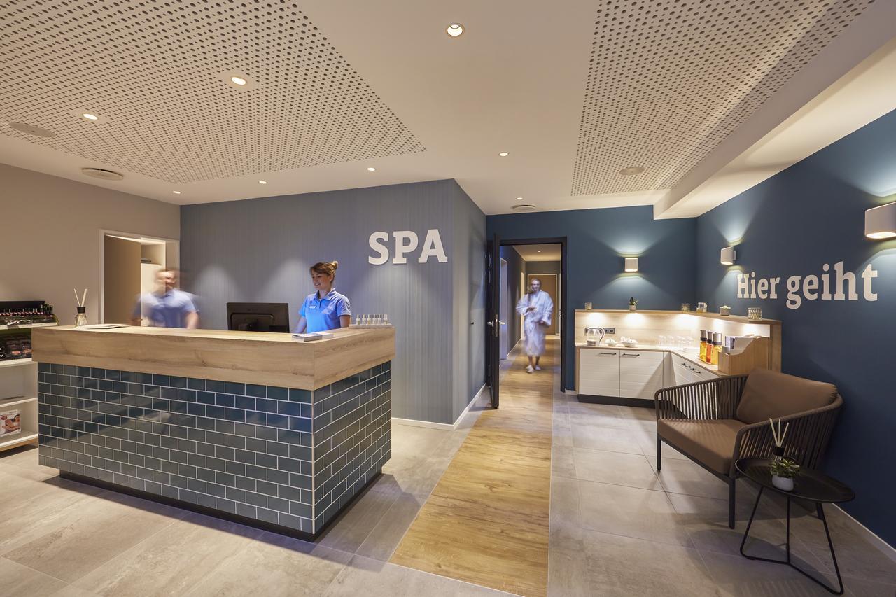 Kuestenperle Strandhotel & Spa Busum Ngoại thất bức ảnh